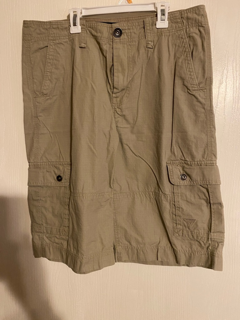 Guess Men's Cargo Shorts in Olive Green